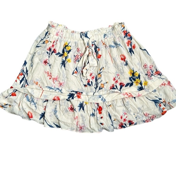 Miss me beige ivory floral mini skirt size large - Picture 4 of 9
